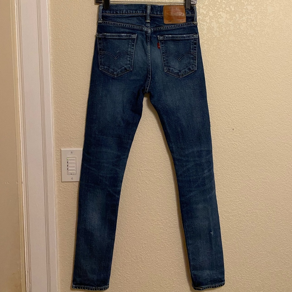 Levi’s // MID-HIGH RISE JEANS 👖🤍 - Picture 7 of 14